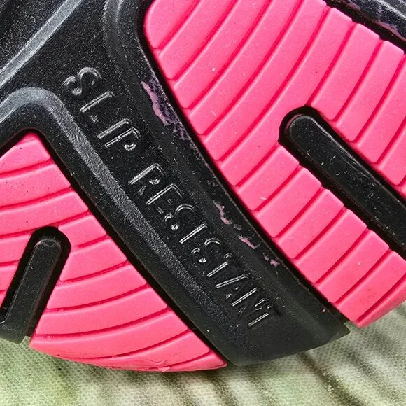 Puma Safety Shoes Women's‎ Size 8.5 Steel Toe Celerity Knit Gray Pink Work - NEW - Picture 12 of 12